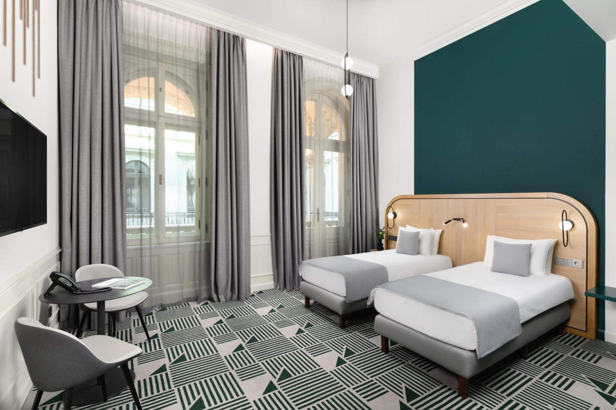 Hotel Oktogon Haggenmacher By Continental Group 부다페스트 외부 사진